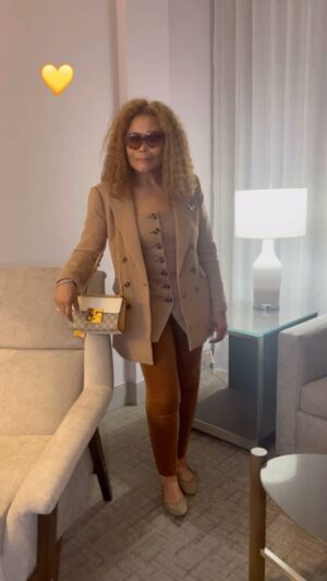 Janice Bryant Howroyd Instagram - #love