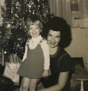 Janice Dean Instagram - #HappyMothersDay to my mom Stella!