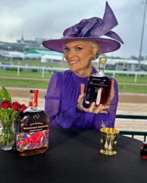 Janice Dean Instagram - A few more “behind the scenes pictures of this year’s 150th @kentuckyderby 🤣
