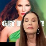 Janice Dickinson Instagram – Daily reminder that I’m not signed by umg 😏 #umg #independentartist #getintoit #explore
