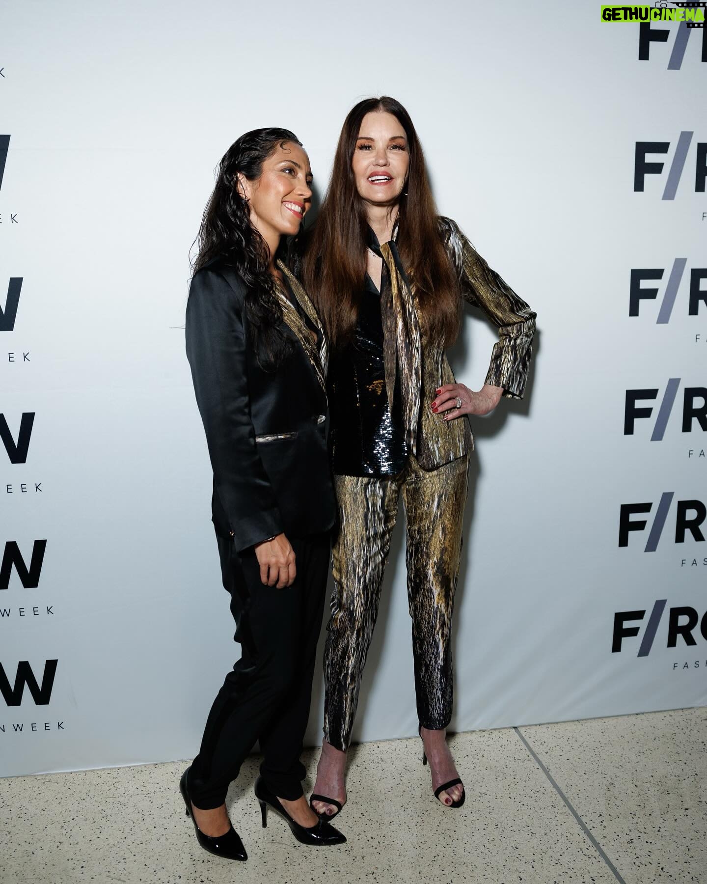 Janice Dickinson Instagram - At the @frowfw supporting the amazing @kimiaaryasilk 💕 Beautiful outfit! Thank you for having me #FRow #LAFW #KimiaAyraSilk