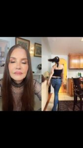Janice Dickinson Instagram - Y’all gotta go back to the broom duet I posted #modelreview