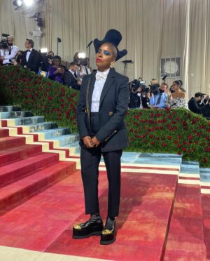 Janicza Bravo Instagram - Monday May 2nd, first Monday in May. I’m geriatric so posting in real time is not a skill set I possess.

Thank you to @schiaparelli   @danielroseberry. 
You took care of me. I won’t soon forget. And to the folks @costumeinstitutelibrary   @voguemagazine, it was a treat to be had. 

🎩 @stephenjonesmillinery, 💄 @yukihayashi89, 💎@lisaeisnerjewelry