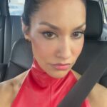 Janina Gavankar Instagram – I was @im_lindseyb’s  1 at the @naacpimageawards where @thephilgurin got us the most insane seats and @spillmob ran the best carpet interviews. 

Thank you @lynalyson_ & @jacquelinereyesmua for making sure I was on the level. 🌹