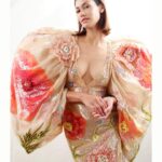 Janina Gavankar Instagram – When you get invited to the first Diwali at The White House, and the invite says “business”, you know all your friends are going to disregard that entirely, so you choose a one of a kind @rahulmishra_7 couture piece.
This dress truly is light in the darkness, and helps you be unafraid to take up space.
Thank you @coltonlhaynes for snapping me in it, for posterity.