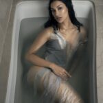 Janina Gavankar Instagram – I failed the head-underwater shot, so thank god @heybeautimagazine chose this instead. (BTS included)