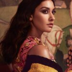 Janina Gavankar Instagram - @BazaarIndia #DecemberIssue ⠀ (More to come!)⠀ ⠀ All clothes, shoes, and bags: @gucci ⠀ Editor : @nonitakalra ⠀ Fashion Director: @edwardlalrempuia ⠀ Creative Director: @yurreipem⠀ Photographer : @andrewyee_photo⠀ Hair : @amberduarte⠀ Make-up : @samuelpaulmakeup⠀ Location : @losangelestheatre.la ⠀ #bazaarindia #decemberissue #BazaarDecember"