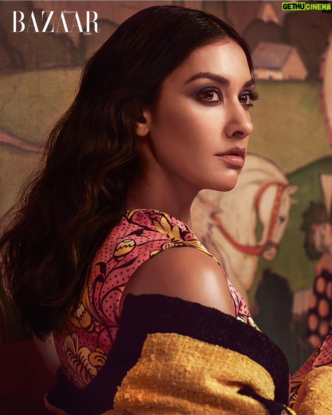 Janina Gavankar - 6.5K Likes - @BazaarIndia #DecemberIssue ā
(More to come!)ā
ā
All clothes, shoes, and bags: @gucci ā
Editor : @nonitakalra ā
Fashion Director: @edwardlalrempuia ā
Creative Director: @yurreipemā
Photographer : @andrewyee_photoā
Hair : @amberduarteā
Make-up : @samuelpaulmakeupā
Location : @losangelestheatre.la ā
#bazaarindia #decemberissue #BazaarDecember"