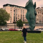 Jann Arden Instagram - @fslondon behind me-- and this war horse!!! Most stunning statue I've ever seen. #london