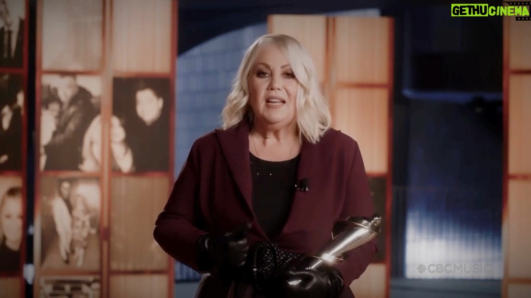 Jann Arden Instagram - It's #JUNOS Weekend! Throwback to Jann's 2021 Induction into The JUNO Awards Canadian Music Hall of Fame!