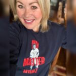 Jann Arden Instagram - I’m honoured to be joining Ryan Reynolds to support the @terryfoxfoundation and help the dream to end cancer become reality. Pick up a t-shirt or join the #TerryFoxRun at terryfox.org #NoMatterWhat