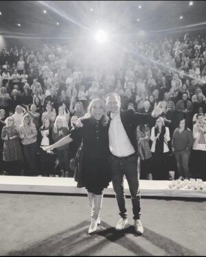 Janne Formoe Instagram - 2022 du var gøy au, men takk og lov for at du er her 2023! 🌟