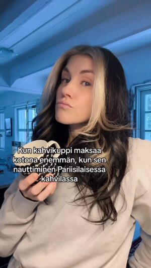 Jannika Wirtanen Instagram - ☕️🇫🇷 #pörssisähkö #tetris