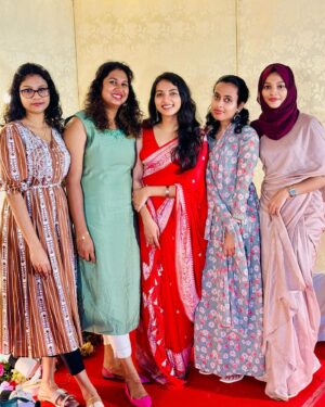 Janvi Byju Instagram - @_aleenaa_james engagement day ❤️
So happy for you kuttaa 😘

#photodump #engagementday #bestfriend #happyday #fortkochi #friendsreunion