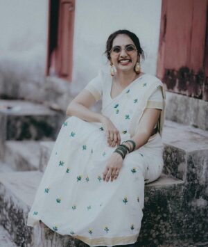Janvi Byju Instagram - 😎
Click: @thawfeeq__
