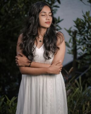 Janvi Byju Instagram - 🥀

Click: @jyothir_kumar @jyothirkumar.stories