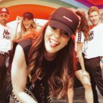 Jasmin Wagner Instagram - SHOW AUFTAKT @schloss_arenfels SOUNDCHECK. Meine Dance-Crew und ich 💖🌸🎤 @mpm_music #crewlove #blümchencrew #blümchianer #showauftakt #firstshow #schlossarenfels #90ershow #aboutlastnight
