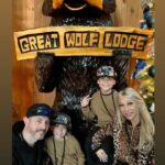 Jasmine Arteaga Sorge Instagram - You guys…… @greatwolflodge is our jam, we all light up every time we come here. It was our first time coming in December and let me tell you it was even more magical, so magical that Santa 🎅🏽 ❄️🎄was here!! They have sooo much to do and yup the indoor water park is open and the temperature is just perfect to enjoy. They have bowling, arcade, mini golf, water park and this amazing quest adventure with so many more fun activities. Their Snow ❄️ Land is a blast. Winter break is coming up and I highly recommend this place. You can stay a few nights or just come for the day!! Check out my stories for more fun. #greatwolflodge