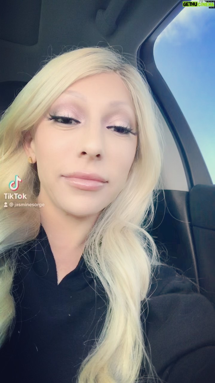 Jasmine Arteaga Sorge Instagram - Haha 😂 just a little fun 🤩 😅😯🤬