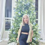 Jasmine Arteaga Sorge Instagram - Merry Christmas Eve 🎄 love you 😘 #christmas #christmastree