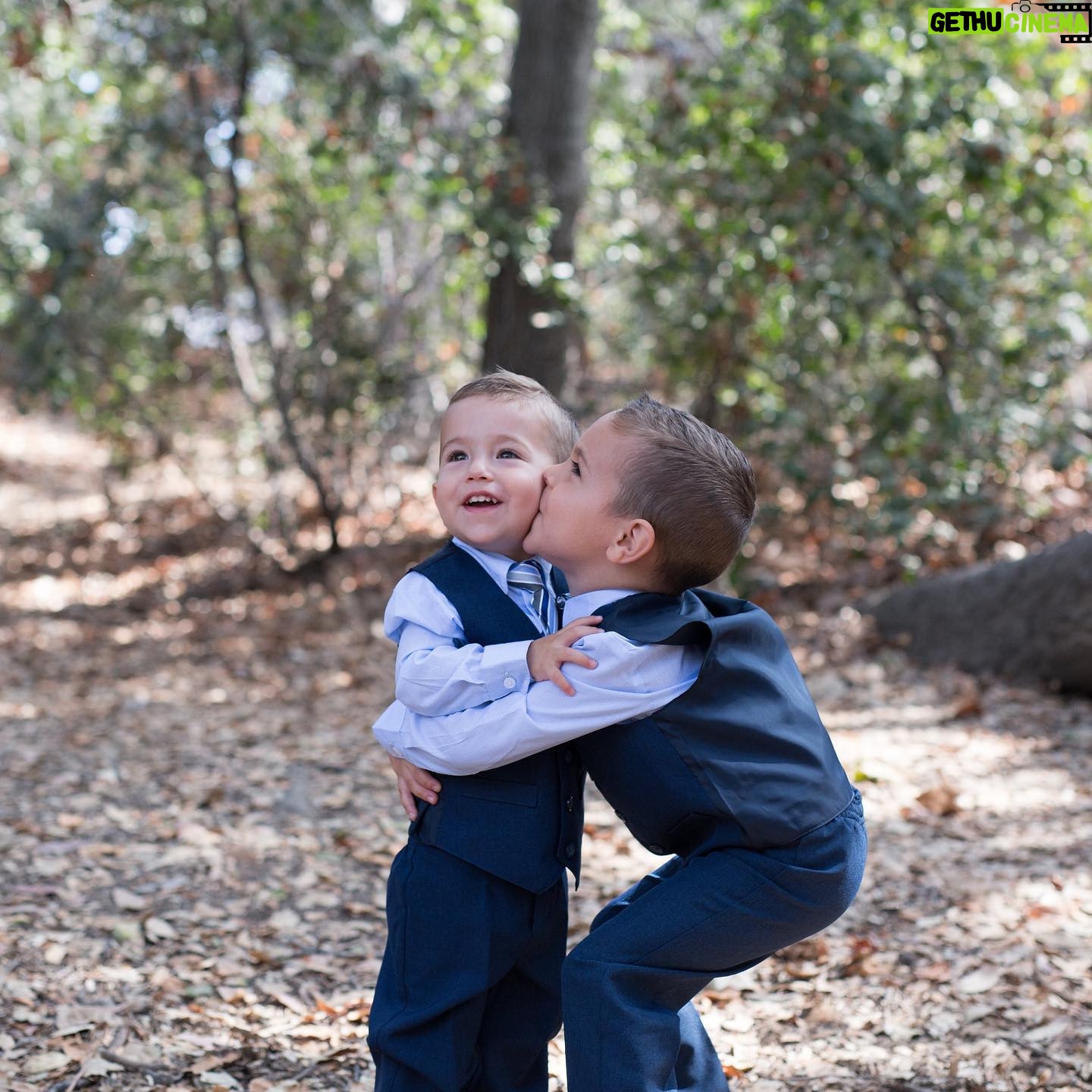 Jasmine Arteaga Sorge Instagram - My always and forever, you will always be my babies. One of my favorite shoots with @ambermariephotography #mycuties #fbf #momofboys