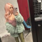 Jasmine Arteaga Sorge Instagram - On Wednesday’s we wear pink💕one more color to share with y’all. #sneakpeek #pinkhair #wigs #liveitup #comingsoon #livelifetothefullest #havefun Don’t be afraid to rock a wig, they can be fun and empowering! #loveyou #feelingfree #wednesdaymotivation #pinkwednesday