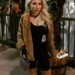 Jasmine Arteaga Sorge Instagram - Last min date night outfit! #fall #sparkle #allsizesarebeautiful #love