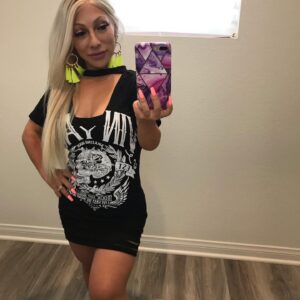 Jasmine Arteaga Sorge Instagram - Just having fun snapping some photos for you!! Xoxo 😘 #chiqutaperopicosa #latina #littlepeople #allsizesarebeautiful #allsizesmatter #thinninghair #hairclub