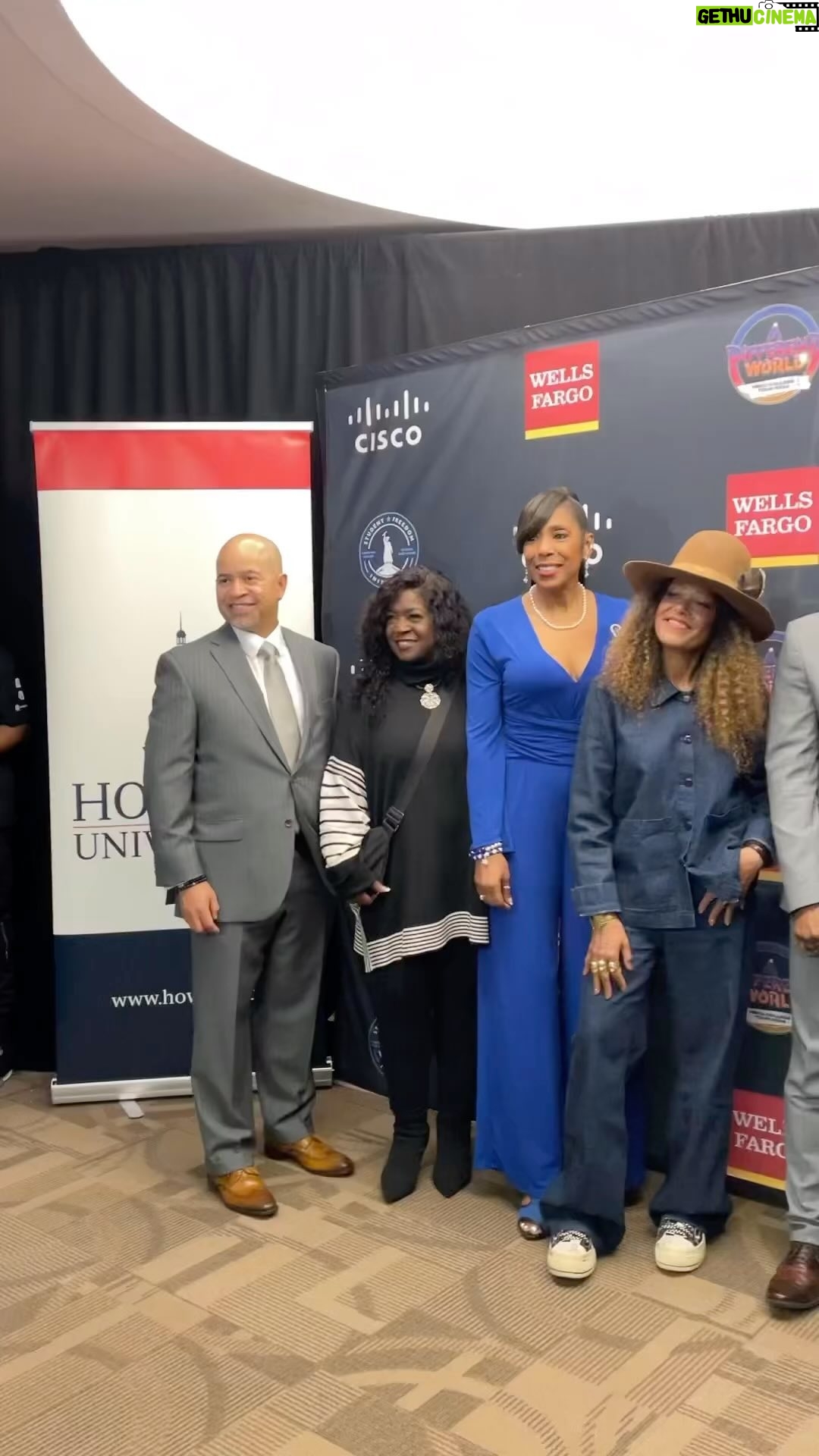 Jasmine Guy Instagram - Hillman Day at Howard University was a timeee! The cast of #ADifferentWorld stopped in DC for their HBCU Tour and the impact is still there! Join TV One as we take you back to Hillman during the #ADifferentWorld: New Class Marathon on Saturday, April 20th at 12p/ 11с.