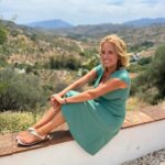 Jasmine Harman Instagram - Happy Friday everyone! We’ve had a marvellous week filming in beautiful, unspoilt inland Malaga this week. Have you ever ventured this far from the coast in Spain? Plus a tremendous result for my Househunters. I don’t think I’ve ever had such an emotional episode!!! 😭 On a side note, I almost always wear heels, but this week I’m in flats! I’ve discovered these sandals, they have a copper rivet in the bottom for “grounding”, healing stones, (in this case, Chrysoprase for detoxification) and they’re vegan leather made from recycled ocean plastics!!! Right up my street, I’m just a hippy at heart! 🌻 so just wanted to give @rokhz_official a little shout out as I love supporting businesses which share my ethics! @aplaceinthesunofficial #hiddenspain #househunting #dreamscometrue #shoes