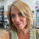 Jasmine Harman Instagram - Some of you know I’ve been struggling with the condition of my hair. Getting it trimmed every month and minimising use of heat styling definitely helps, but it’s still incredibly dry! Any tips for good natural products I can use to get it back to being healthy and lustrous? @thecuttingroomestepona ✂️ #haircare #hairproducts #dryhair