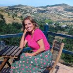 Jasmine Harman Instagram - Real views or fake backdrop? #realorfake #views #greenscreen ? #onlocation