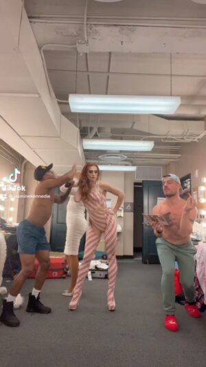 Jasmine Kennedie Instagram - 😜🥰 Made you look! @meghantrainor 🥰😜

#mppresents #adragqueenchristmas #showgirls #madeyoulook #rpdr #rupaul #rpdr14 #dancing #christmastour #meghantrainor
