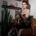 Jasmine Kennedie Instagram – 🐈 Aveyah 🐈

Photo: @dmvrtinez.jpg 
Hair: @lewisnathanhair 
Gloves: @wingweftgloves 
Dress: @hm 
Shoe: @givenchy 

#catmom #aveyah #catsofinstagram #jasminekennedie #rpdr #rupaul