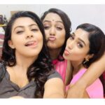 Jasmine Michael Instagram - T A M I L E T C H U M Y “தமிழ்லெட்சுமி” . “The rarest of beauty are seen in the ones that grow from thorns of Life; As Bold and Beauty as the Roses in Light.” - Tamiletchumy . Watch Us #tamiletchumy Premieres On 8th June 2020, Mon - Thurs 9pm ❗️Don’t Miss Out ♥️ . Producer: Denes Kumar Director: Ts. Dr. Vimala Perumal . #tamiletchumy #tvseries #veeduproduction #letchumitracharacter #threeroses #jasminmichael #agalyahmaniam #seelan #JM #jm2020 #blessed #AstroVaanavil #astroulagam . @veeduproduction @astroulagam @astrovaanavil @vimalaperumal6 @veeduproduction @jamesdevanarokisamy @deneskumar_ @callmeaadith @seelan_manoheran @hemaji_official @moonnilaa