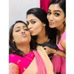 Jasmine Michael Instagram - T A M I L E T C H U M Y “தமிழ்லெட்சுமி” . “The rarest of beauty are seen in the ones that grow from thorns of Life; As Bold and Beauty as the Roses in Light.” - Tamiletchumy . Watch Us #tamiletchumy Premieres On 8th June 2020, Mon - Thurs 9pm ❗️Don’t Miss Out ♥️ . Producer: Denes Kumar Director: Ts. Dr. Vimala Perumal . #tamiletchumy #tvseries #veeduproduction #letchumitracharacter #threeroses #jasminmichael #agalyahmaniam #seelan #JM #jm2020 #blessed #AstroVaanavil #astroulagam . @veeduproduction @astroulagam @astrovaanavil @vimalaperumal6 @veeduproduction @jamesdevanarokisamy @deneskumar_ @callmeaadith @seelan_manoheran @hemaji_official @moonnilaa
