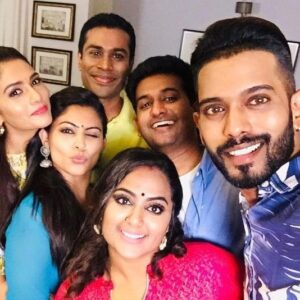 Jasmine Michael Instagram - Don't Forget To Watch US tonight In #Tamiletchumy at @Astro vaanavil ❗️ Premieres 8th June 2020, Mon - Thurs 9pm ❗️
.
Producer: Denes Kumar
Director: Ts. Dr. Vimala Perumal
.
Love from the Roses,
Veedu Production Sdn Bhd
.
#tamiletchumy #tvseries #veeduproduction #letchumitracharacter #threeroses #jasminmichael #agalyahmaniam #seelan #JM #jm2020 #blessed #AstroVaanavil #astroulagam