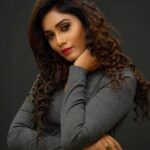 Jasmine Michael Instagram - Happiness is when what you think, what you say and what you do are in harmony. Makeover | @pillayasbalan.official Hairdo | @pillayshairstudiohq Photography | @sivanoliphotography | @j.u.s.t.j.a.i #jm#collection#shoot#pillayshairstudio#pillayasbalan
