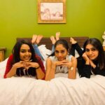Jasmine Michael Instagram - Tamiletchumy Season 1 going to be telecasted again on 5/7/2021! It’s the time for you guys to recap the Season 1 since Season 2 going to catch all of you soon straight away after this. Get the touch of Tamiletchumy Season 1 from 5/7/2021 onwards at ASTRO VAANAVIL, 9.30pm! Stay in vibes of Tamiletchumy from 5th July onwards 💃🏻💃🏻💃🏻