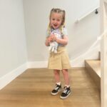Jasmine Roth Instagram - Lots of love for people who have camera rolls filled with 15 of the “same” photo, but you can’t bring yourself to get rid of a single one. 🥹🥹 Oh and for school uniforms…they make our mornings so much happier. 💆🏼‍♀️ #BuildYourHappy #MyWholeHeart #RothFamilyStory