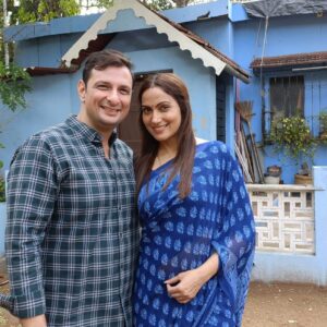 Jaswinder Gardner Instagram - Know this lady since she was a girl 20  years back when we used to be audition buddies....then straight after many years we did an ad together in 2017 and now playing husband and wife in this very interesting film #puppylove 
Happy shooting to us @jaswinder_gardner 
@goldharvestfilm @harisanthoshofficial @dop.hanozvk @ranarushad @jaswinder_gardner @varunbudhadev @balendu31 @dee_gee7161 @shamit_kalra @timor_akhsim @a2musicsouth @ajit.upadhyay.37 @pujit_zakhariya @mighty.maq @ajay_kmr @jerozgariba @ankit_prhr
Cast by @jaswinderkumar03 
Managed by @nibham_