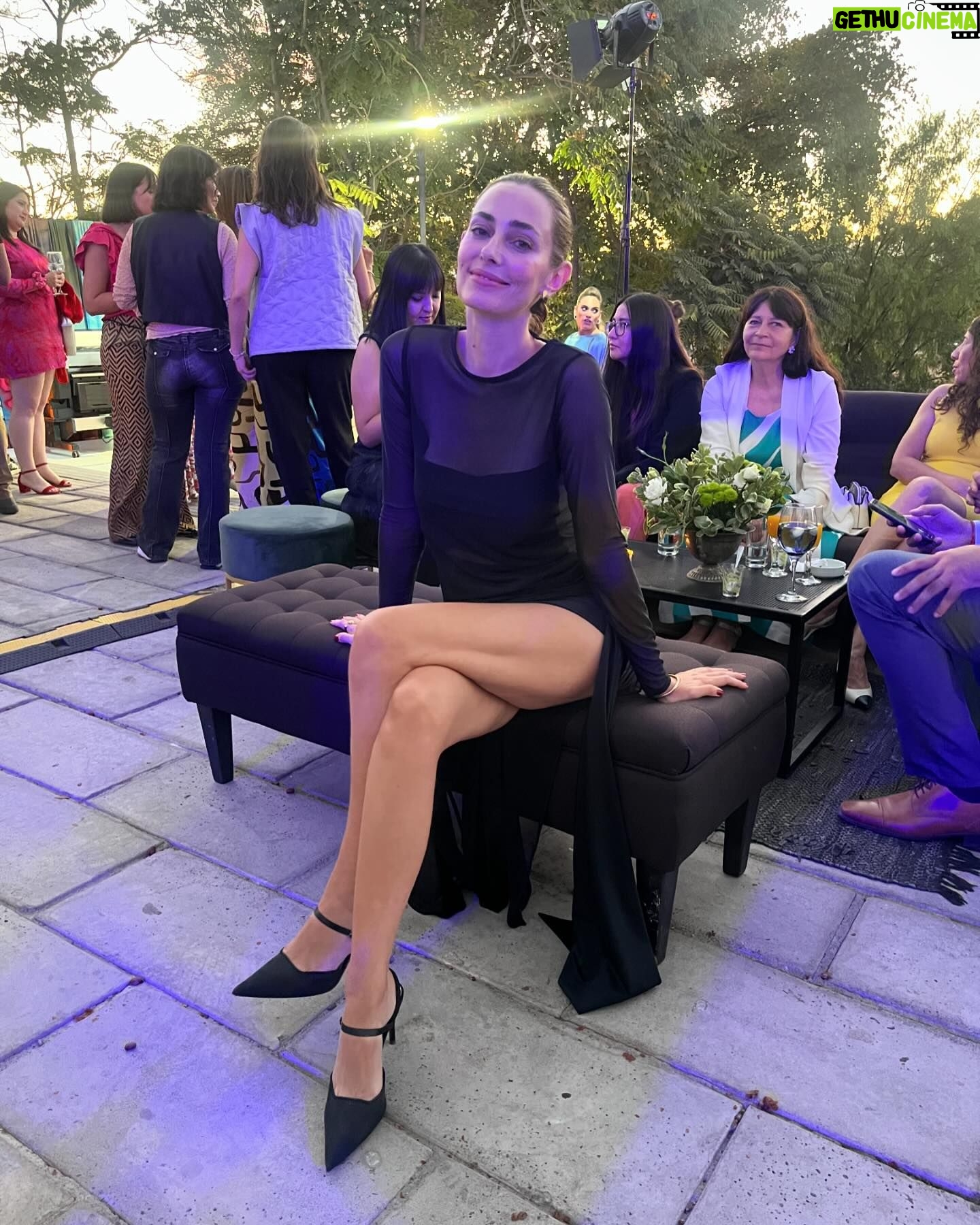 Javiera Díaz de Valdés Instagram - Una semana movida. Siempre @libra_skincare