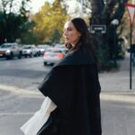 Javiera Díaz de Valdés Instagram - #yendome 🚶🏻‍♀️🚶🏻‍♀️‍➡️con este look @lamartic_ @maria_paz_urra_ @libra_skincare @santo_herrera_ @martinasshoots #provi