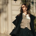 Javiera Díaz de Valdés Instagram - #yendome 🚶🏻‍♀️🚶🏻‍♀️‍➡️con este look @lamartic_ @maria_paz_urra_ @libra_skincare @santo_herrera_ @martinasshoots #provi