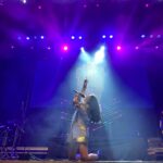 Javiera Mena Instagram - Que hermoso terminar el año con ustedes en Valparaíso 💎 Se viene también un show hermoso este 7 de Enero en @blondieclubcl y nuevas fechas pronto, así que atentes! 🌃🍸❤️