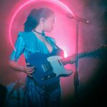 Javiera Mena Instagram - ¡Ciudad de México! 🥲 🇲🇽 Eternamente agradecida de sentir su magia, porque no podía ser mejor celebrar mi cumpleaños aquí con ustedes en el Nocturna Tour 🥂 🎂 📷 @daviddbarajas