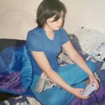 Javiera Mena Instagram - El tiempo pasa pero la esencia se queda… Días contemplativos meditando lo que se viene y con muchas ganas de mostrarles todas las cosas lindas que estoy preparando para los conciertos. Una hermosa sincronía que tiene que ver con el tiempo, es que el Nocturna Tour en México cae el día de mi cumpleaños🎈 (Les dejé el link de entradas en mi Bio) ¡Ganas de verles ahí y que celebremos con un mezcalito!🍶🇲🇽 Con amor Javiera 🪷