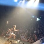 Javiera Mena Instagram - Termino de estallar el verano 🔥 ¡Gracias Córdoba y Buenos Aires, ha sido hermoso verles brillar de nuevo esta vez con el Nocturna Tour! 🏙️ 🍸