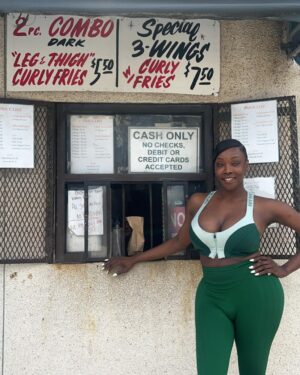 Jazelle Barbie Royale Instagram - Im real Duval!! Growing up my grandma lived in the Original durkeville projects,I would walk to this place to get chicken back when they were like a quarter a wing ￼