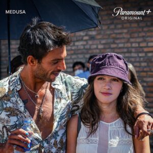 Jazmín Stuart Instagram - Acá estamos.
Segunda semana de rodaje de #Medusa, la nueva serie de @paramountplusla, que de la mano de 
@vis_global @viacomcbs y con la producción local de @tareafinacine estamos materializando.
.
.
 @juampamiller @lanati_h @bazillogonzalo @sebaroses @ferlorenzale @hernanseverino  @burgos_punto_com  @monica.toschi y muches más, trabajando todos los días junto al elenco incansable que conforman @solevillamilok @candelivetrano @violeurtizberea @martinslipak @gastondalmau @flordyszel @abadimariaok @mericanale @soyjoaquinf @moroanghileri @felix__santamaria @moraperetti_ @juanignaciocane @elpumagoityok @johannachiefo @valenpetrilli_ @franciscodonovan Facundo Espinoza @fabianarenillas 
.
.
.
Vamos que nos queda un camino de 11 semanas por delante.
.
.
Que sea puro disfrute. ♥️🎬